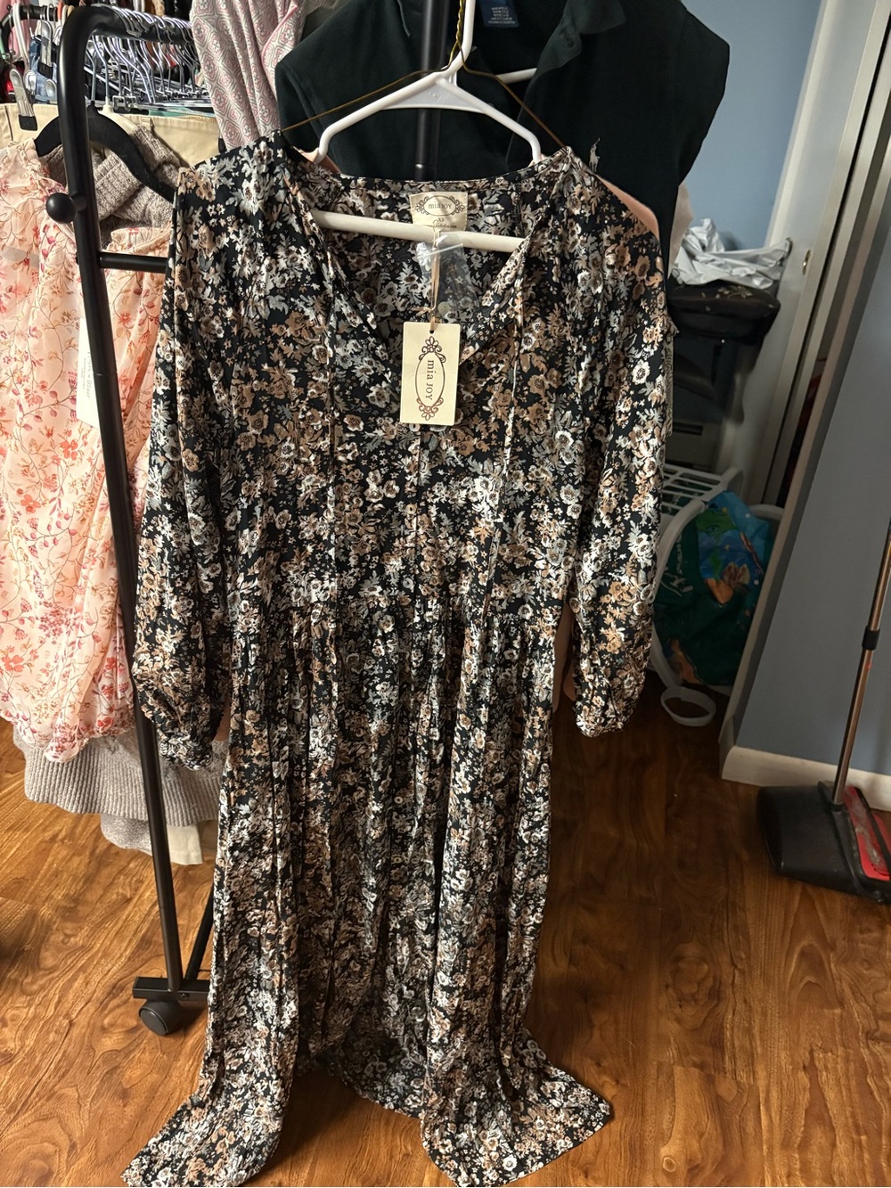 Black and Cream Floral Maxi Dress with V-Neck
